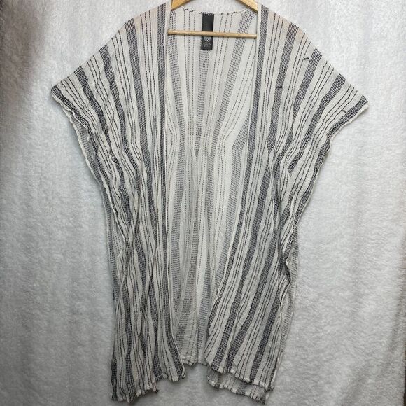 Vince Camuto One Size Fits Most Bathing Suit Cover-Up Cardigan White Lightweight - Picture 1 of 8